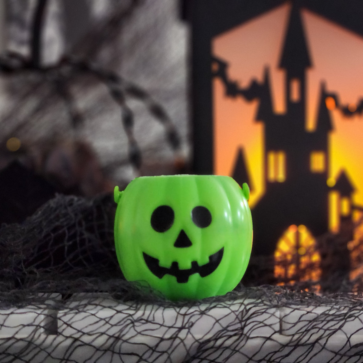 Green Jack-O-Lantern Bucket Bomb