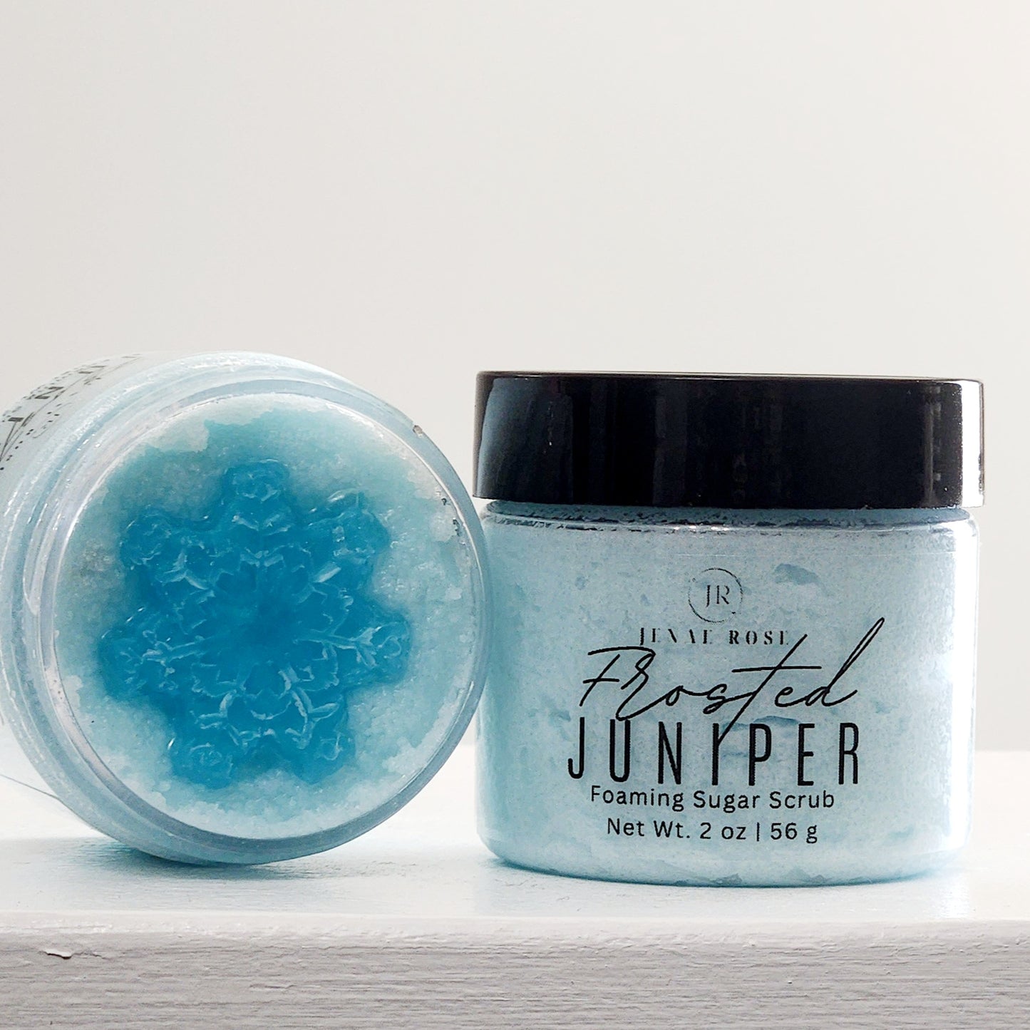 Frosted Juniper Foaming Sugar Scrub (2 oz)