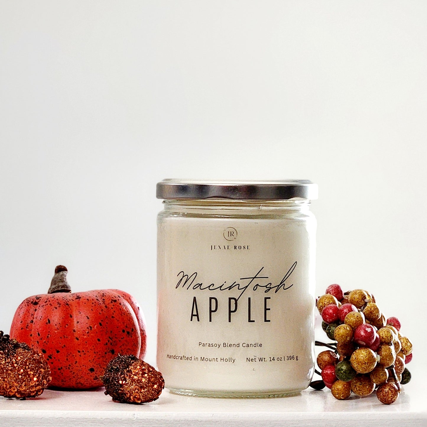 Macintosh Apple Candle 14 oz